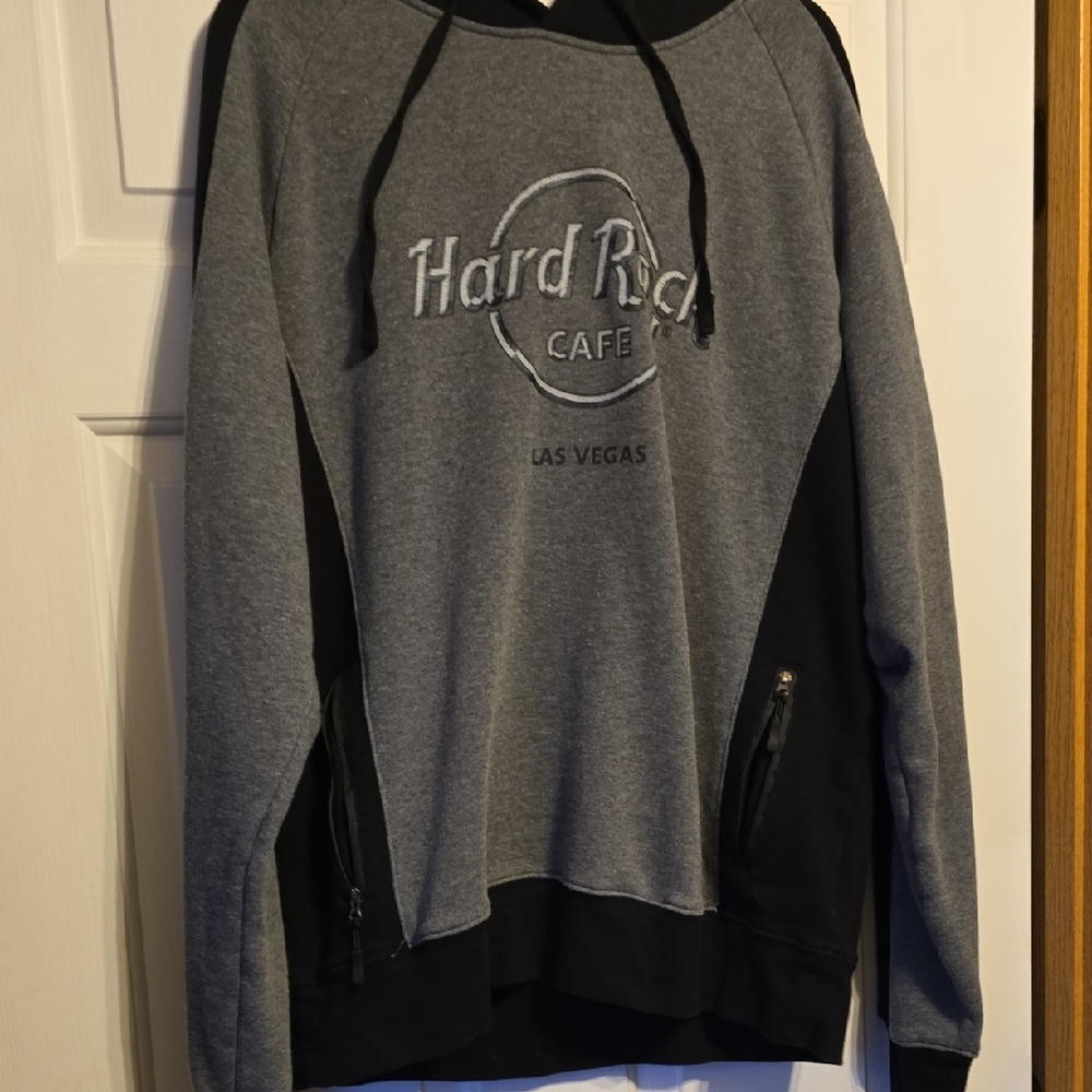 Hard Rock Cafe Men's Sweater in Gray and Black